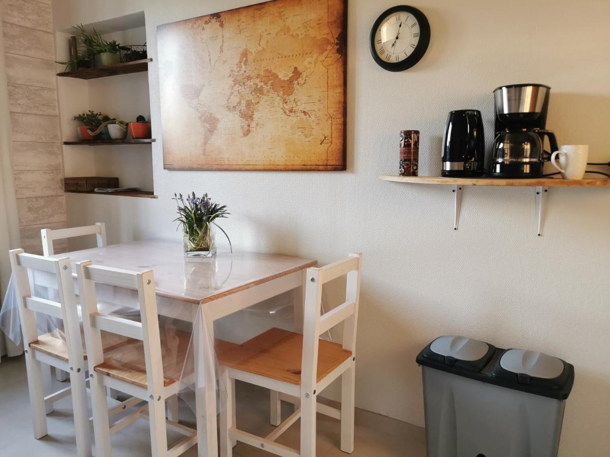 La Coticia Bed & Breakfast Coutiches Ngoại thất bức ảnh